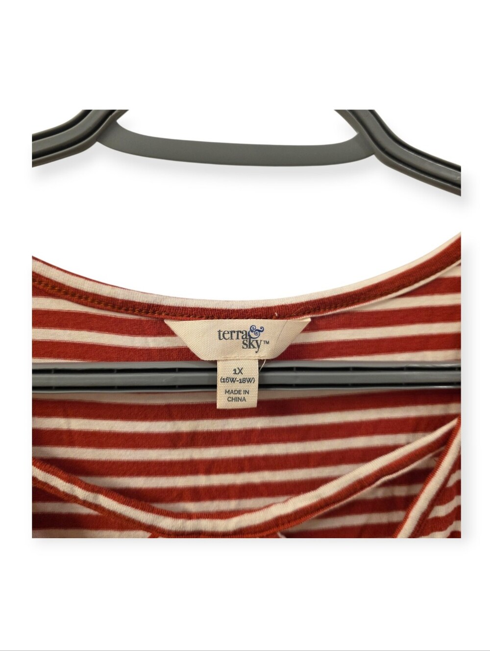 Terra & Sky Red Cream Striped Cutout Neck Tunic Top Plus Size 1X - Picture 3 of 5